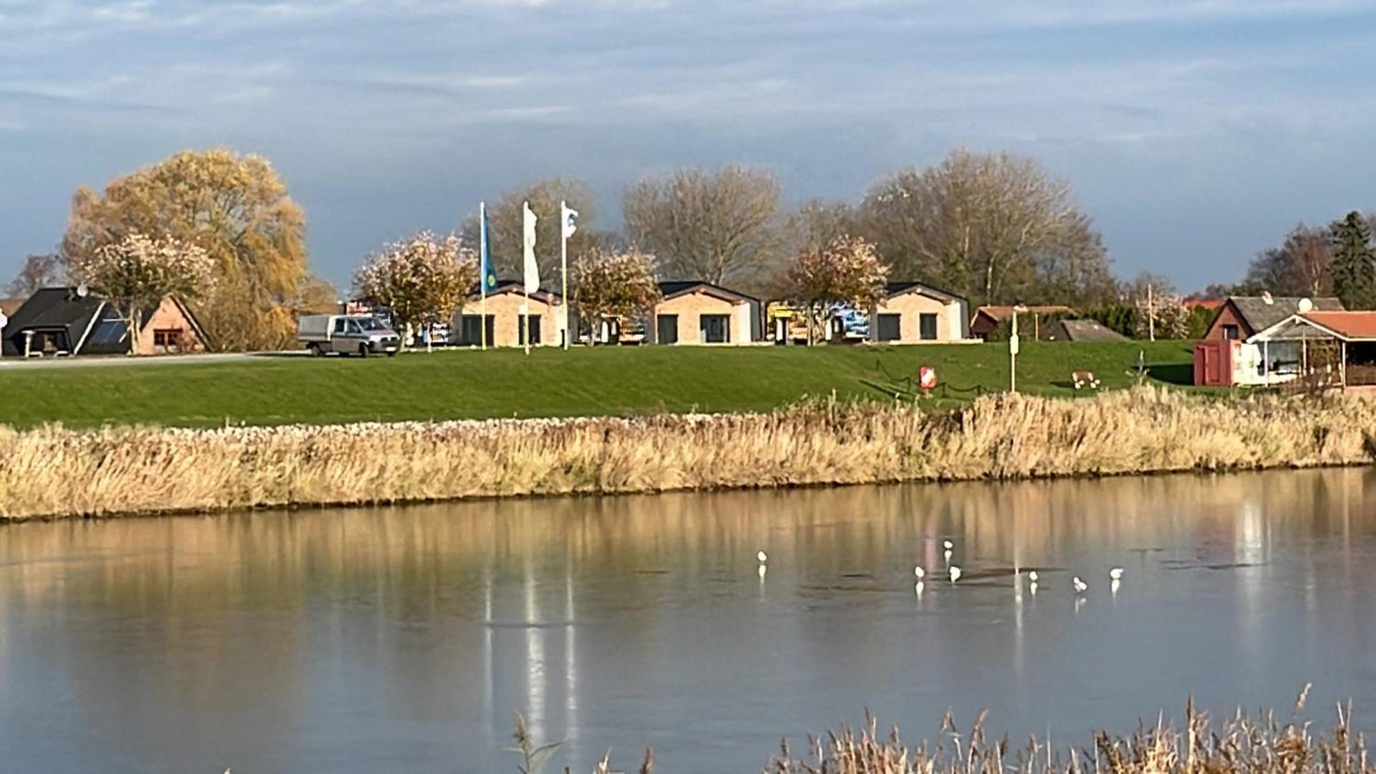 Ferienwohnung Lenis Deichblick Friedrichskoog Exterior foto